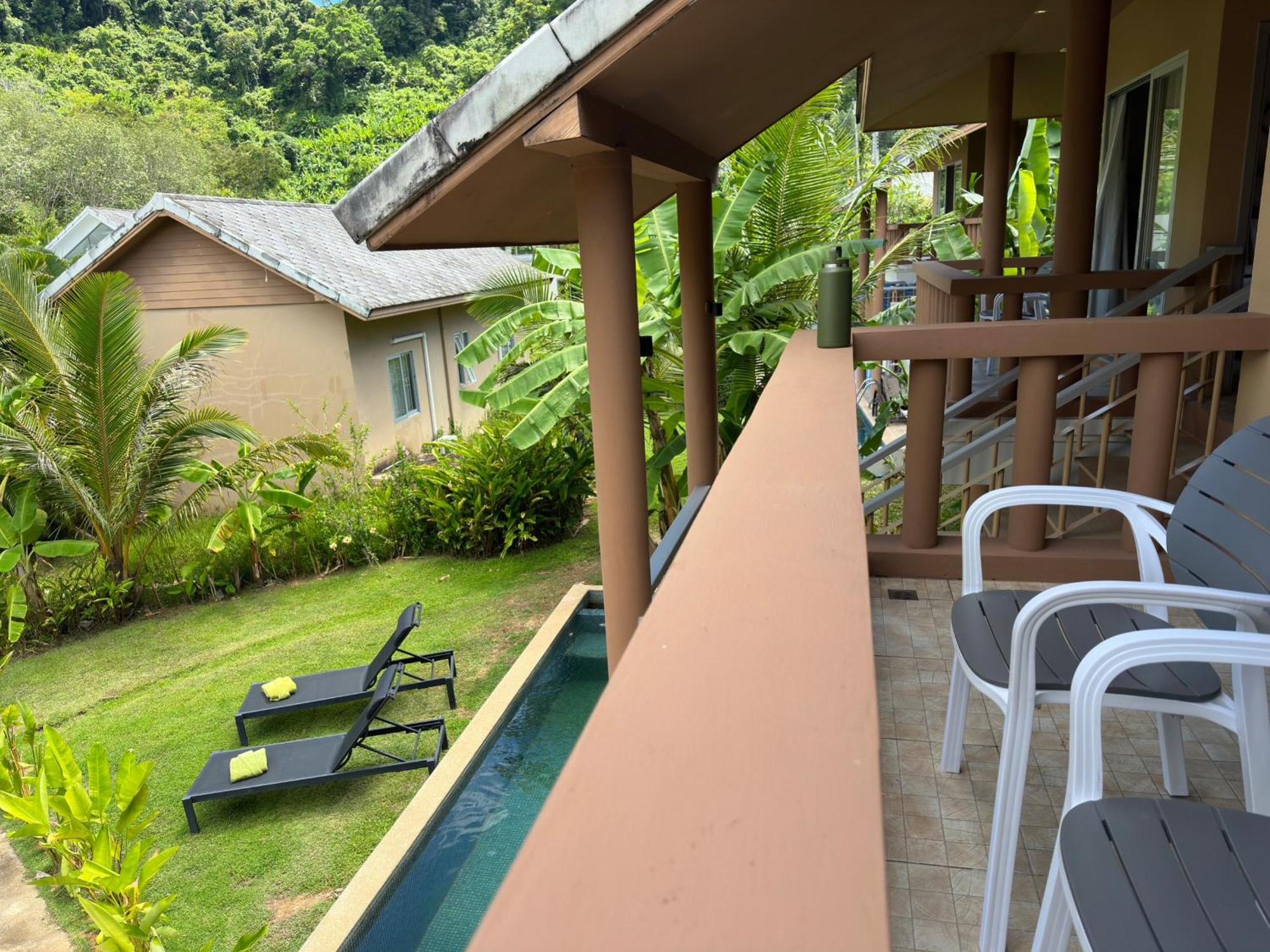 Sakoo Valley Naithon Beach Экстерьер фото