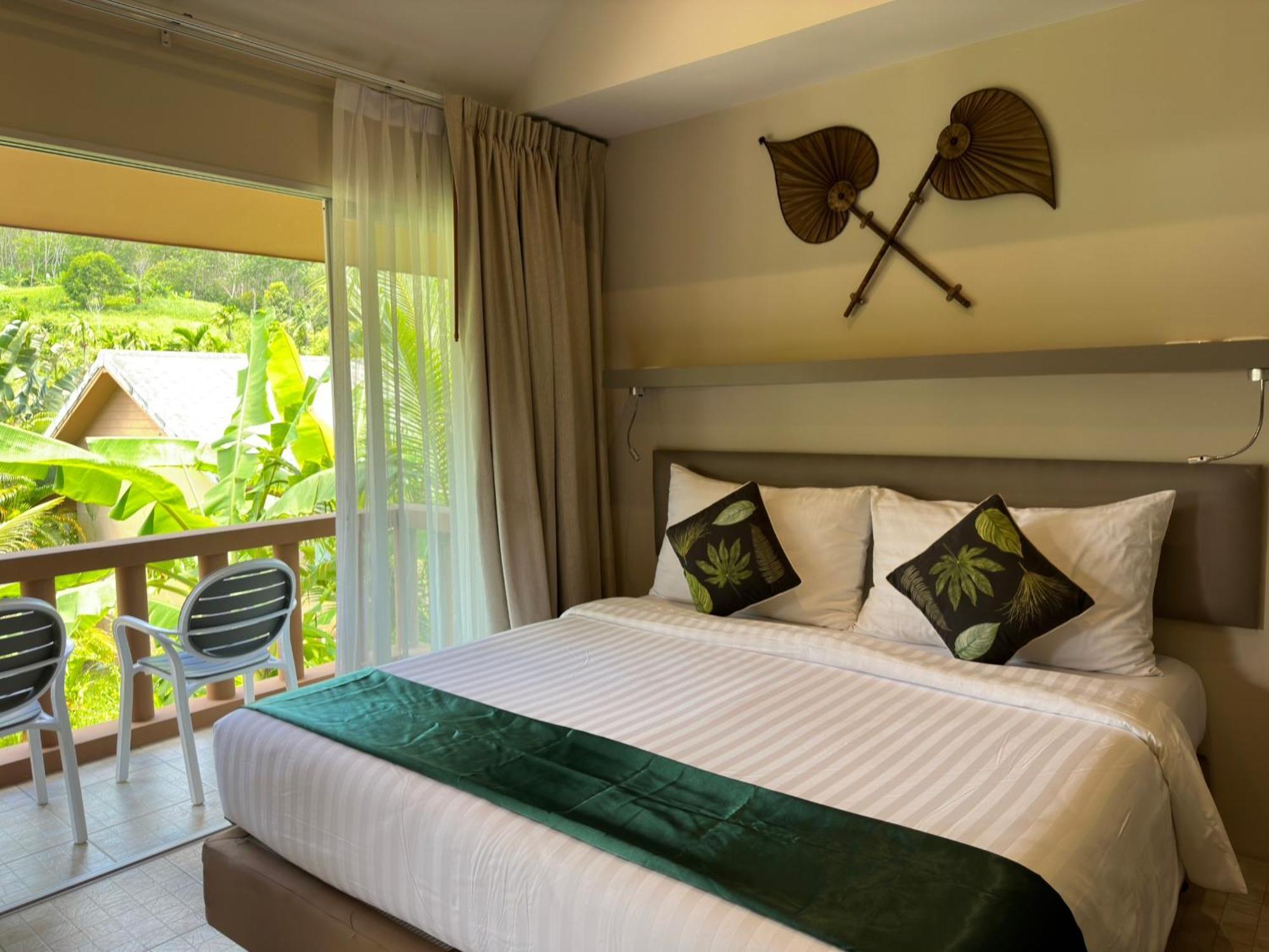 Sakoo Valley Naithon Beach Экстерьер фото